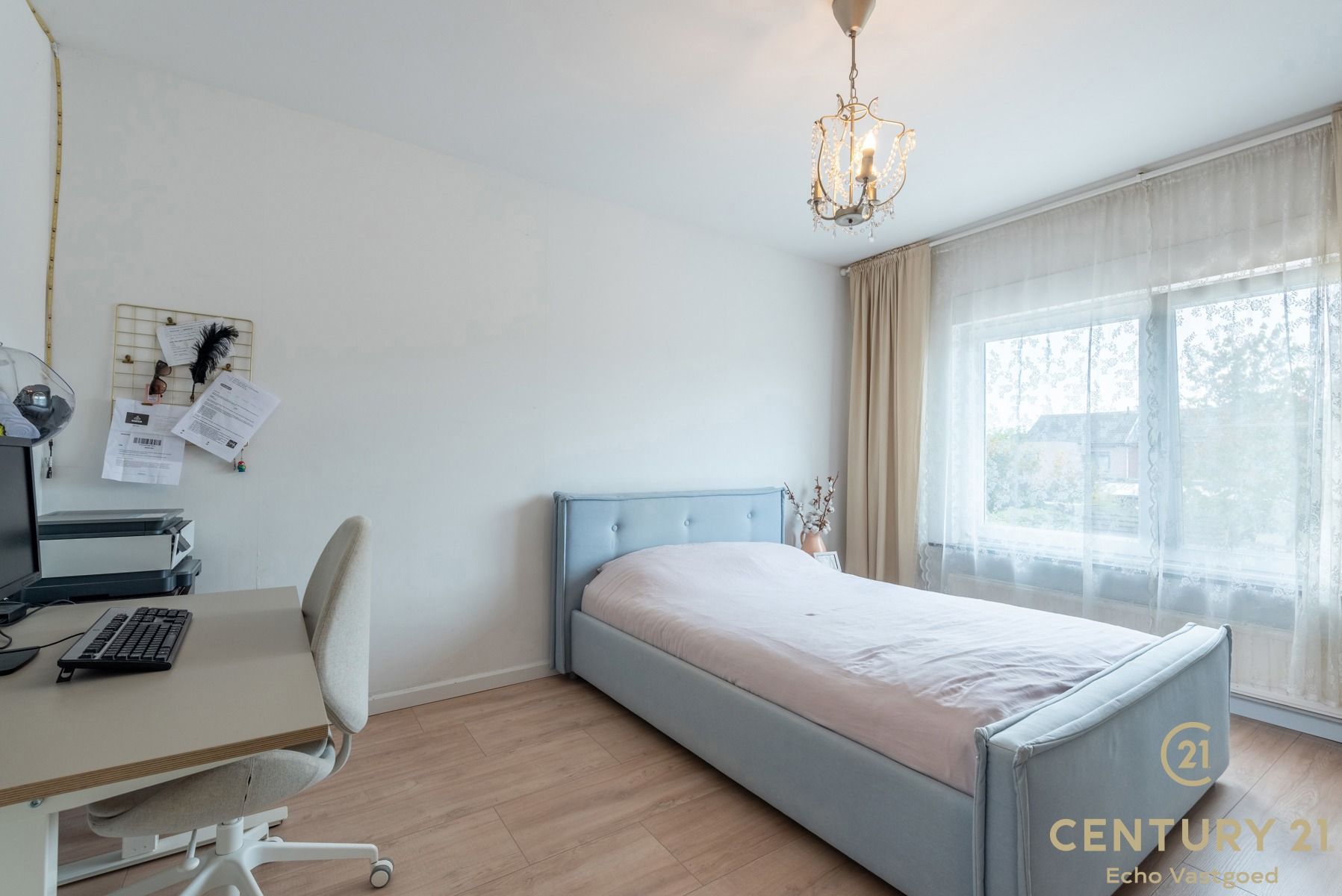 Ruime en Instapklare Hoekwoning met Tuin en Garage foto 11
