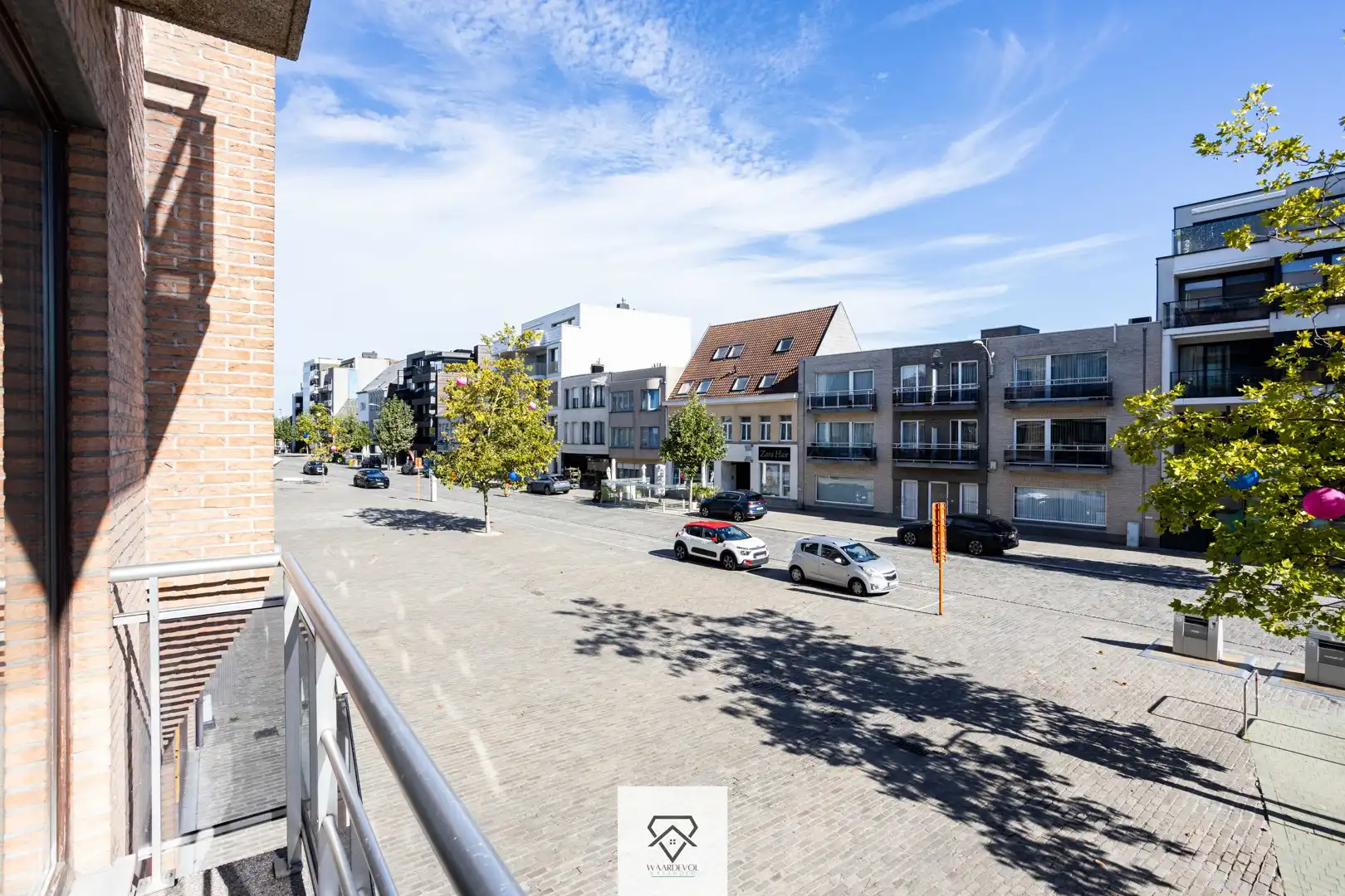 Instapklaar appartement op topligging aan de Markt van Deinze foto 11