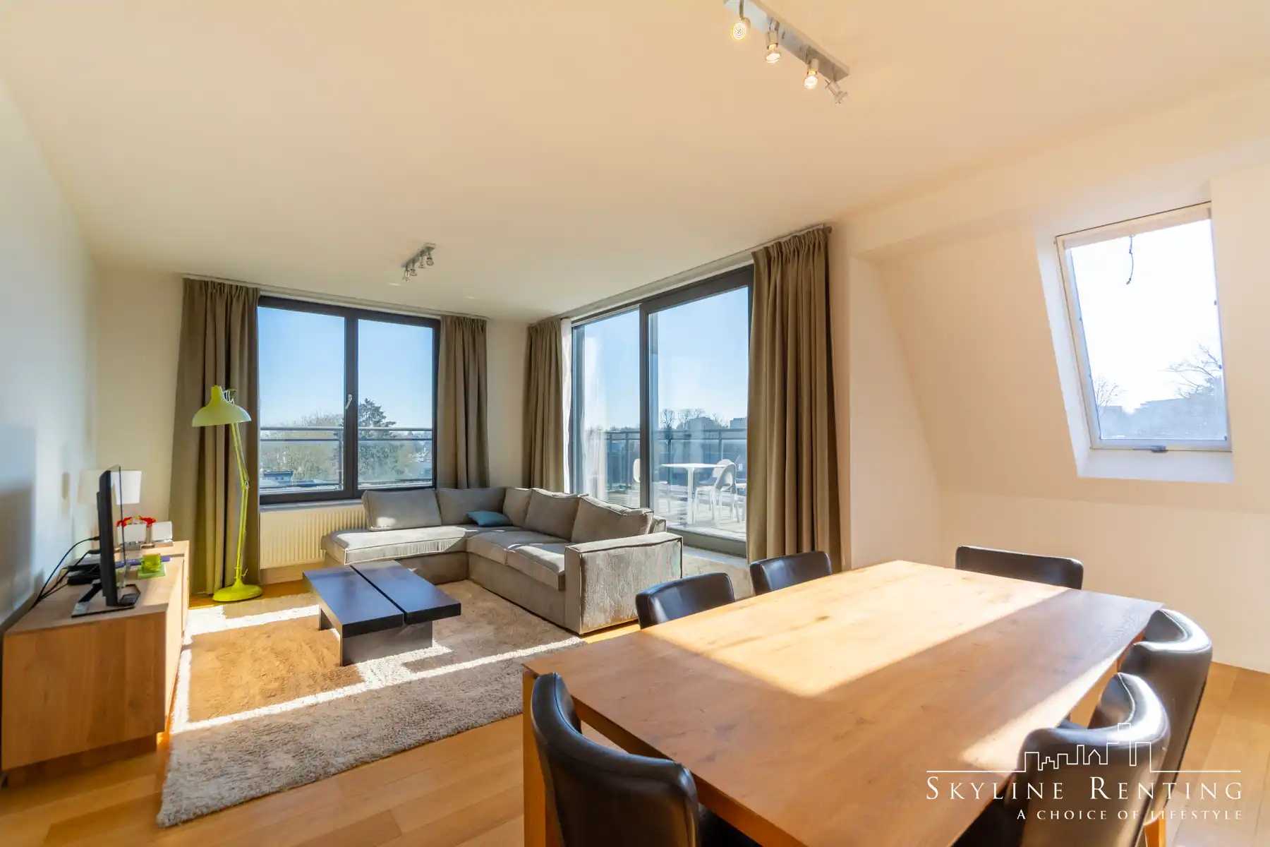 Mooi gemeubileerd penthouse - 2k + terras (Ter Kamerenbos)  foto 2