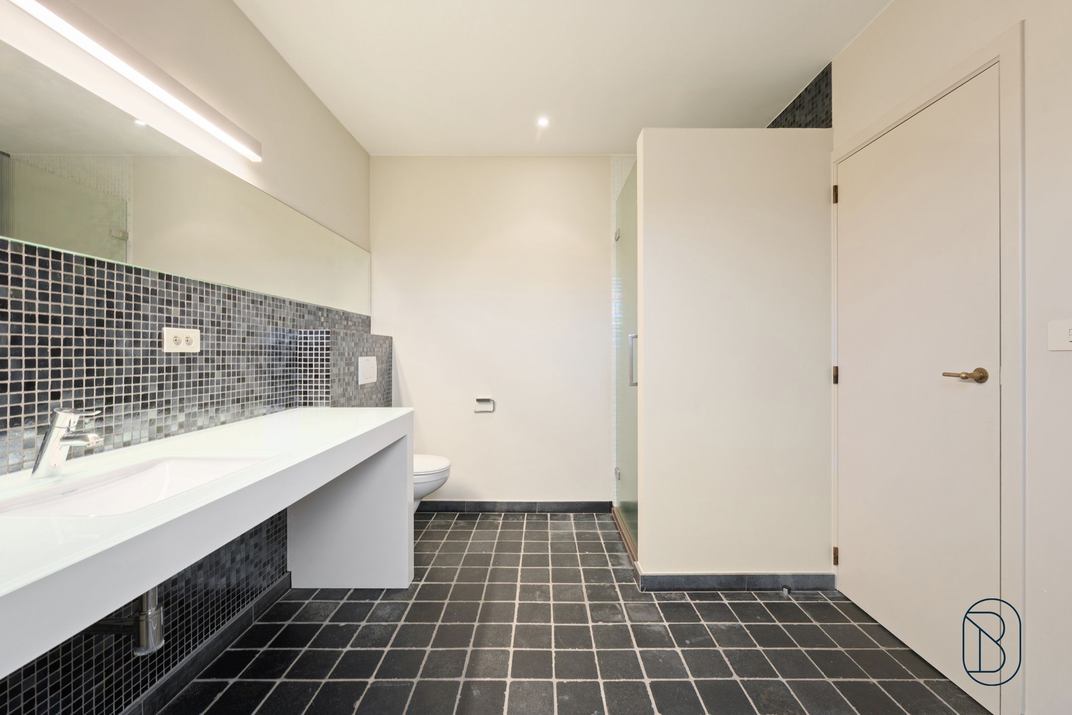 Prachtige hoevewoning met loods en bouwgrond op 2,7 hectare foto 29