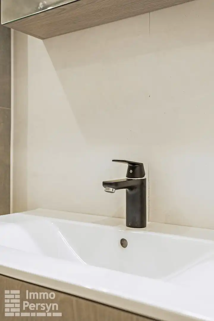 Instapklare halfopen bebouwing met 3 slaapkamers foto 11