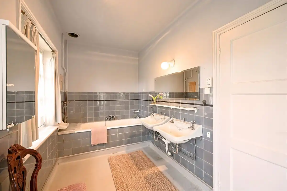 Prachtige, te renoveren Engelse villa in Lier foto 23