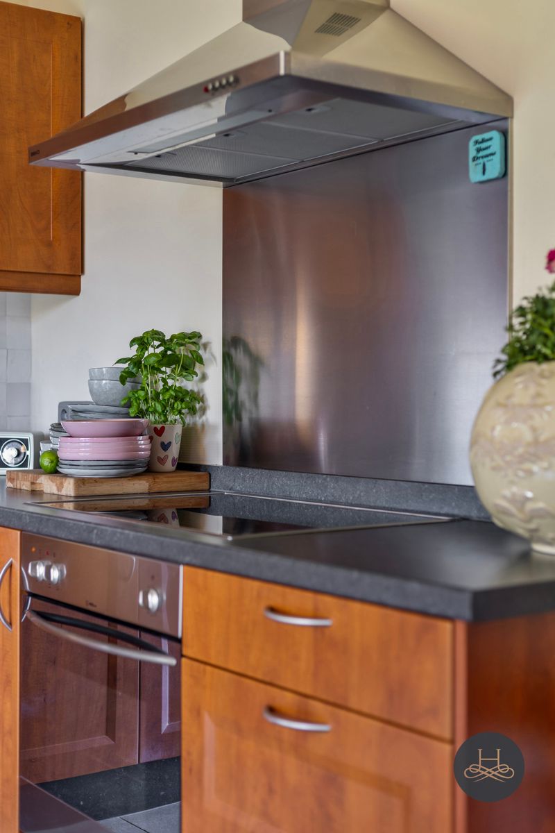 Uniek lichtrijk appartement met grote tuin, centrum Werchter foto 11