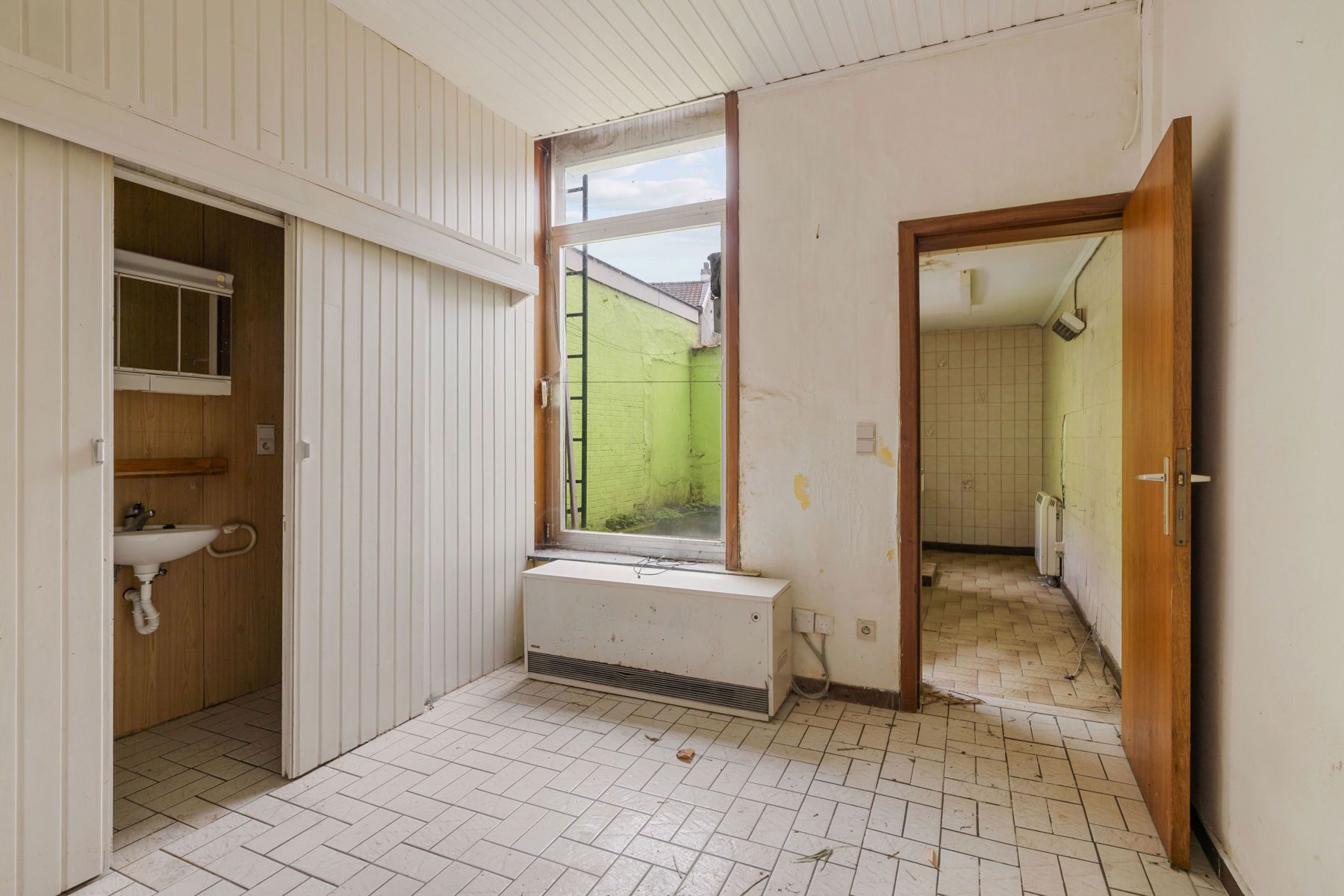 Uiterst interessant renovatieproject met potentieel foto 6