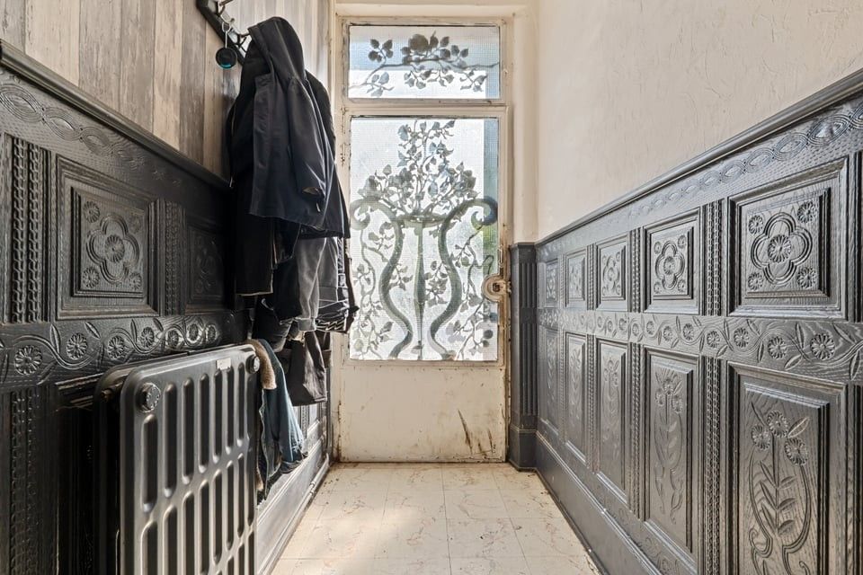 TE RENOVEREN WONING MET VEEL POTENTIEEL IN HARTJE ZOUTLEEUW foto 3