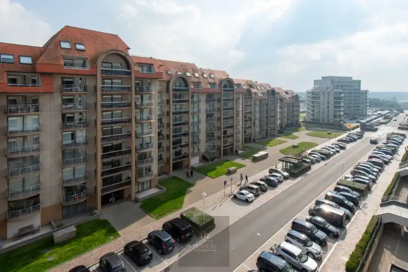 Zongericht appartement met één slaapkamer en slaaphoek. foto 27