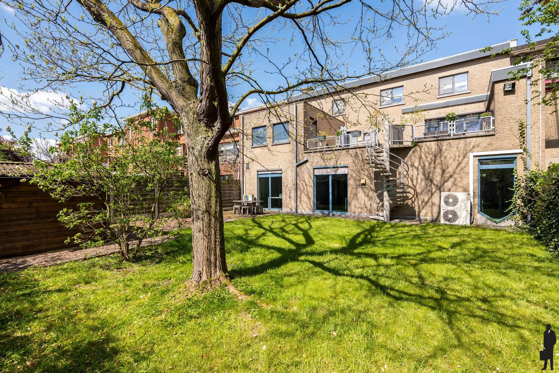 Ruim duplex app met 5 slpks, terras + privatieve tuin foto 13