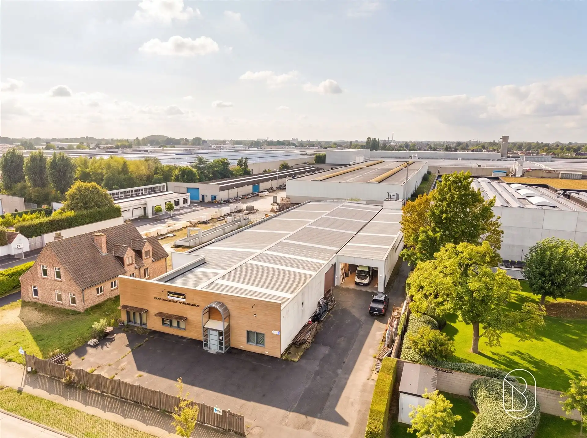 Commerciële ruimte te koop Politieke Gevangenenstraat 36 - 8530 Harelbeke