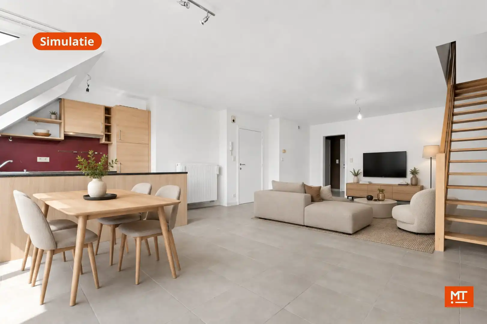 Ruim appartement (109 m²) met 2 slaapkamers en garage te koop in de dorpskern van Beselare foto {{pictureIndex}}