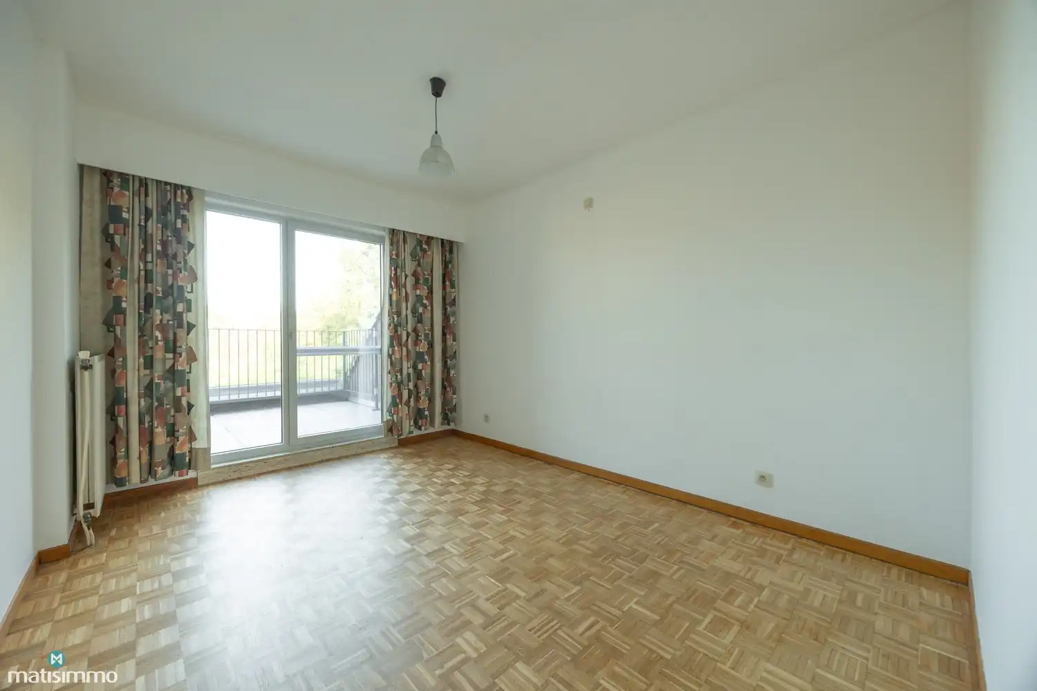 VERZORGD APPARTEMENT MET 2 SLAAPKAMERS, TERRAS EN AUTOSTAANPLAATS NABIJ HET CENTRUM VAN BILZEN foto 10