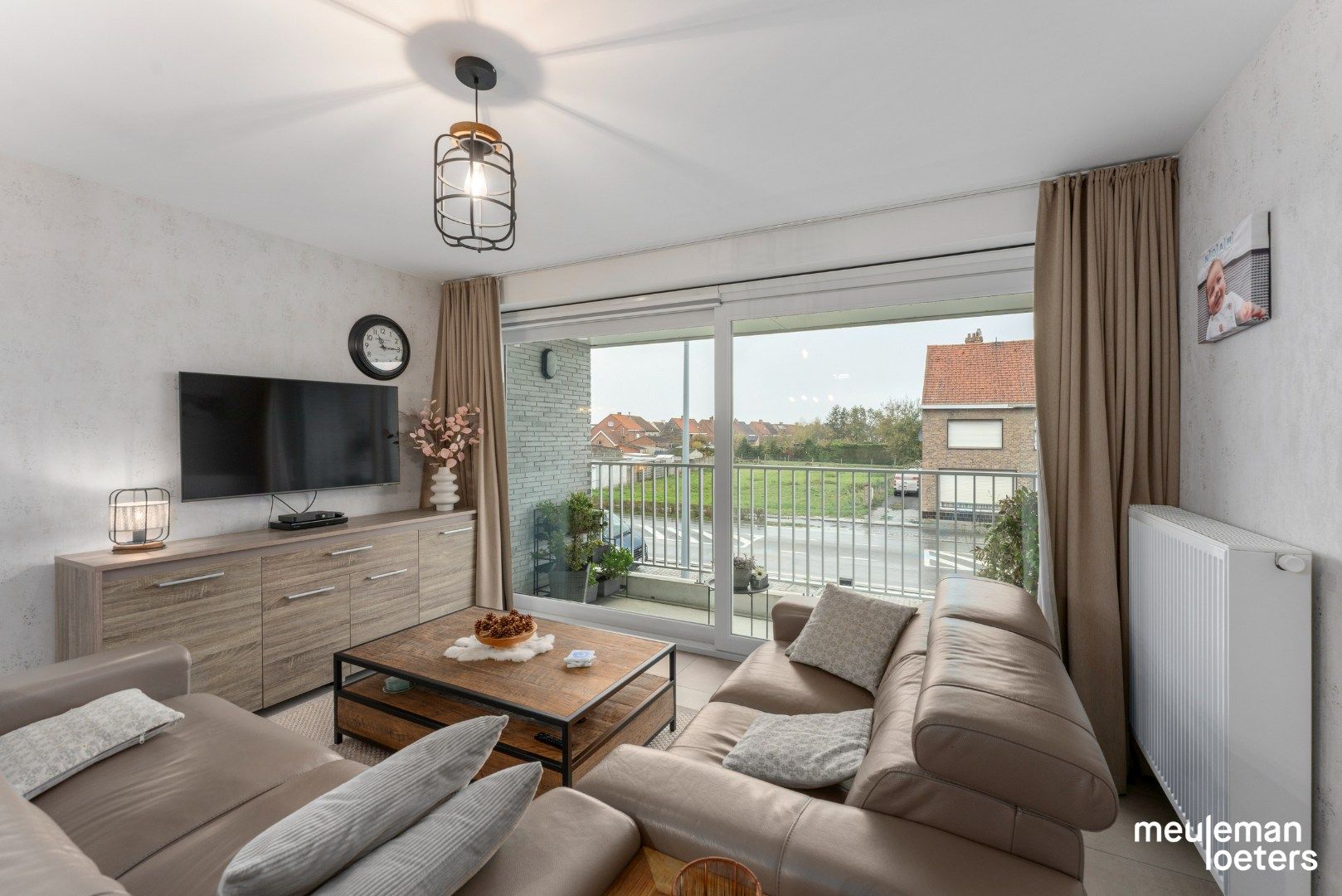 Recent appartement met twee ondergrondse autostaanplaatsen foto 7