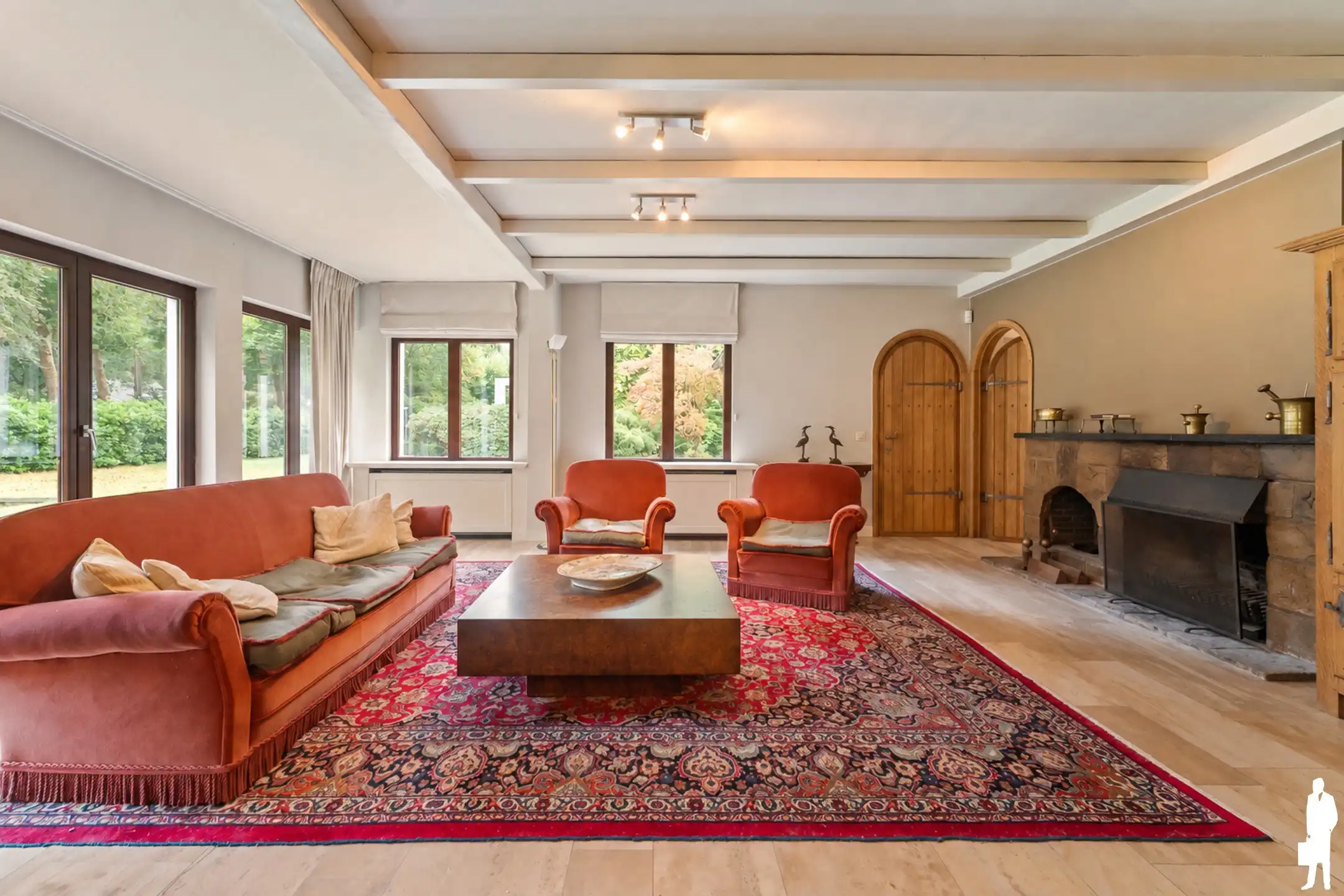 Verrassend ruime villa op prachtig perceel van ca. 4.175 m² foto 12