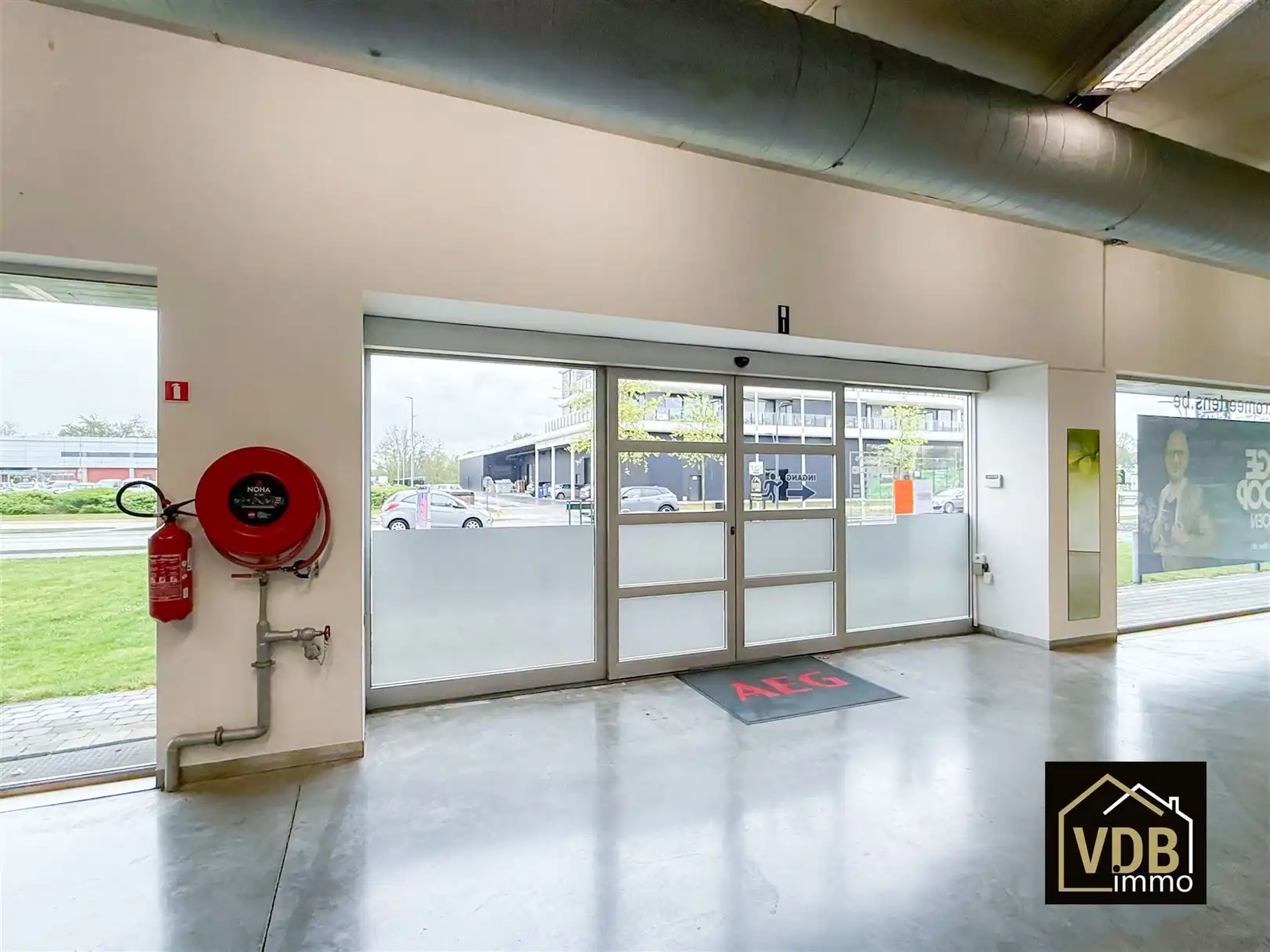 Commercieel pand op TOP locatie foto 37