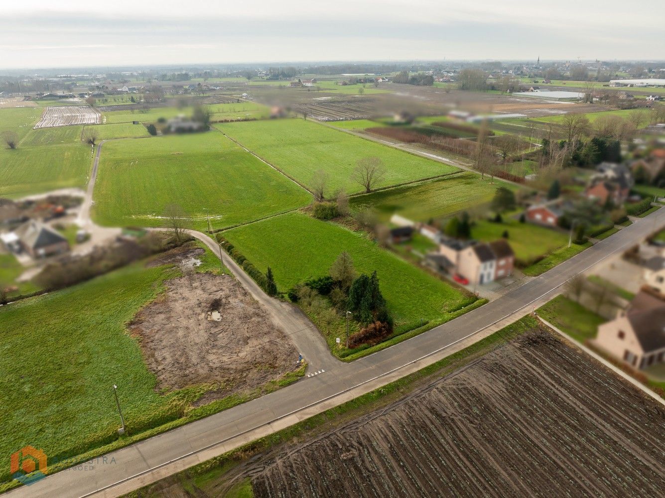 Bouwgrond voor open bebouwing 1792,70 m² foto 3