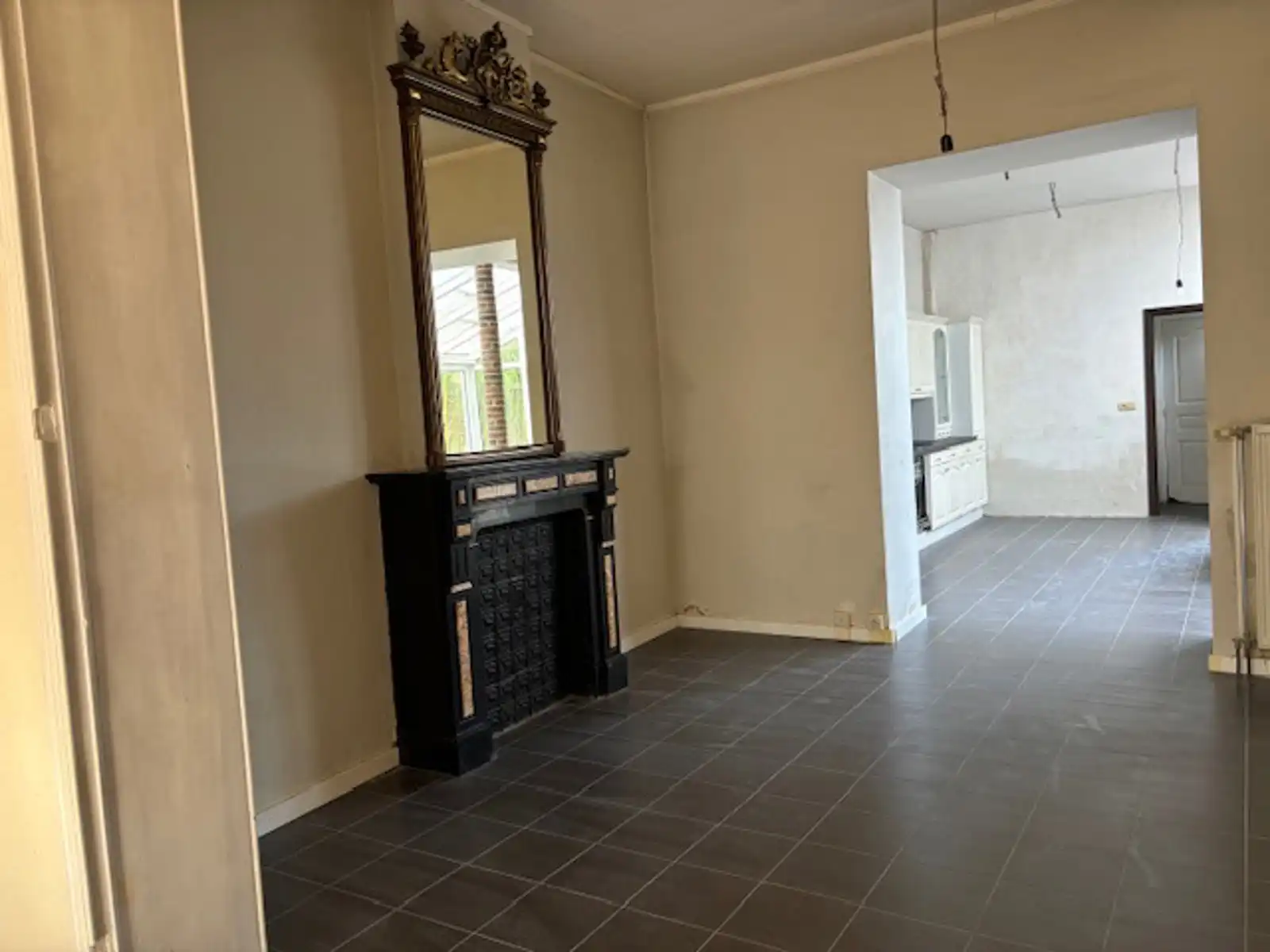 Herenwoning met inrijpoort te Tienen foto 19