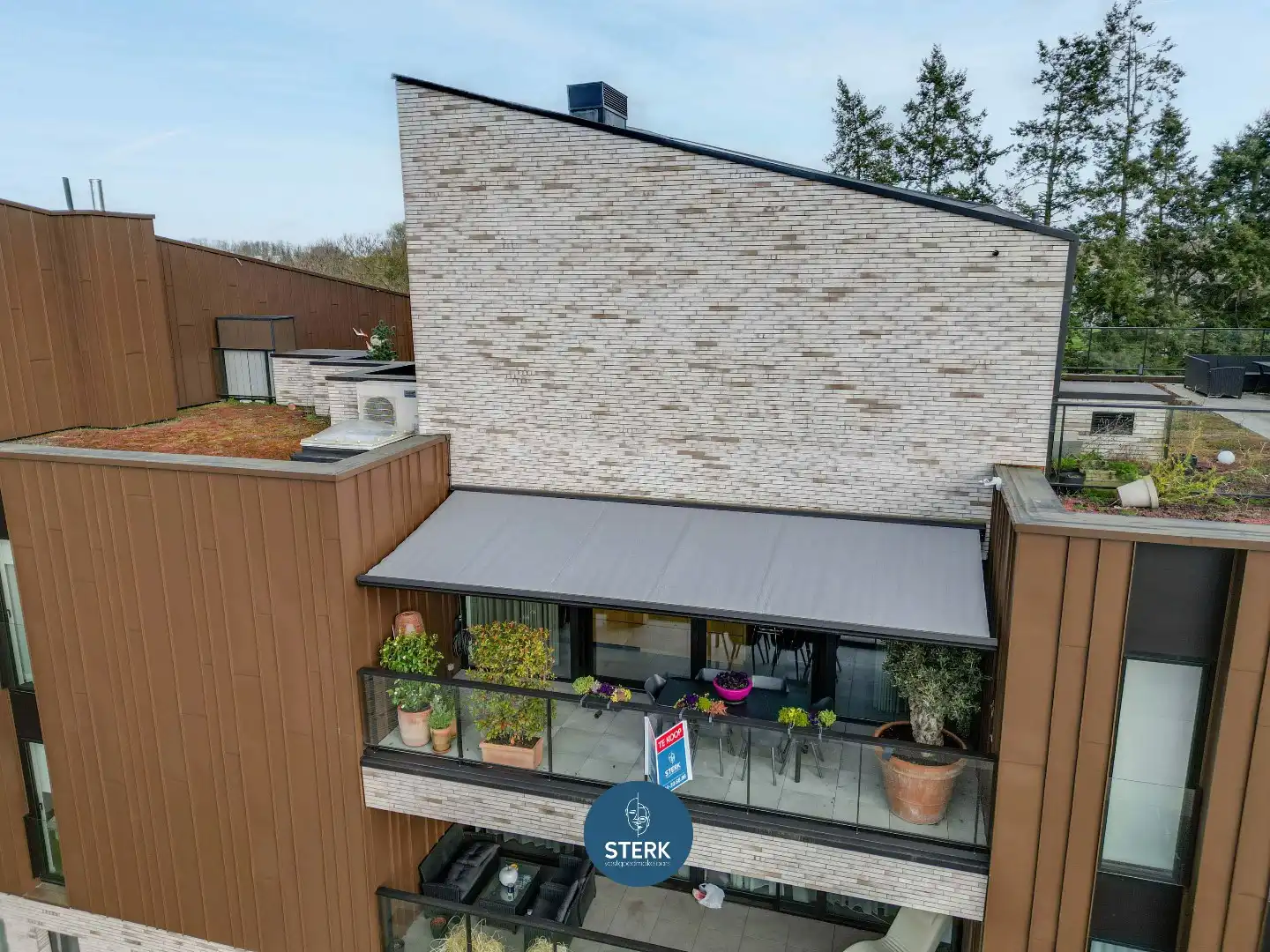 EXCLUSIEF PENTHOUSE OP EEN TOPLOCATIE TE EISDEN-MAASMECHELEN !  foto 13