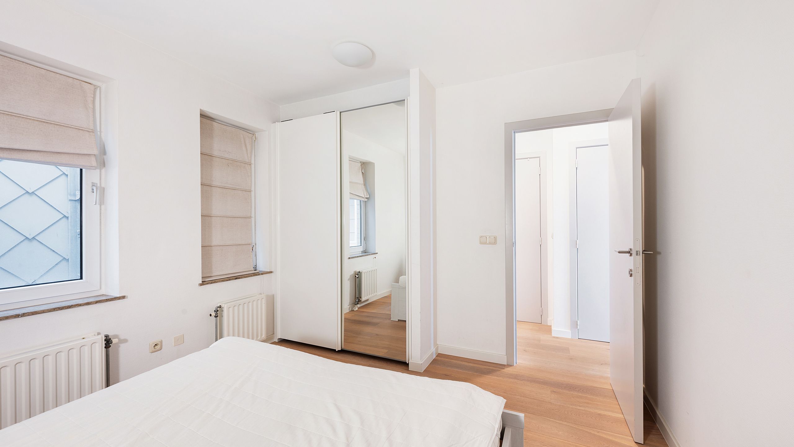 Instapklaar appartement met zijdelings zeezicht aan het Driehoeksplein [Zoute] foto 19