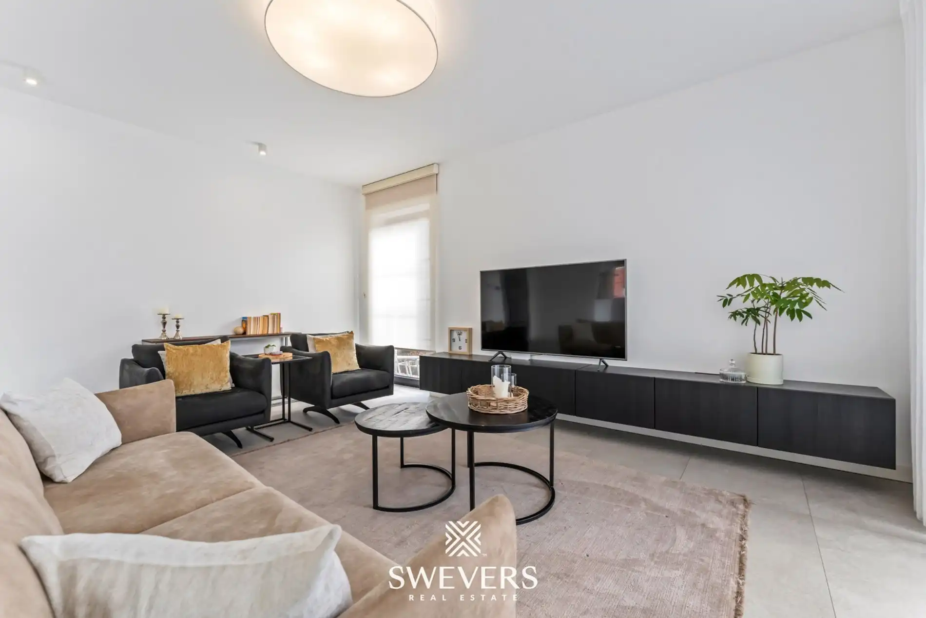 Imposante BEN-villa met luxe-afwerking foto 6