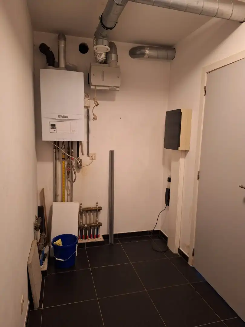 Modern appartement net buiten het centrum van BERINGEN foto 9