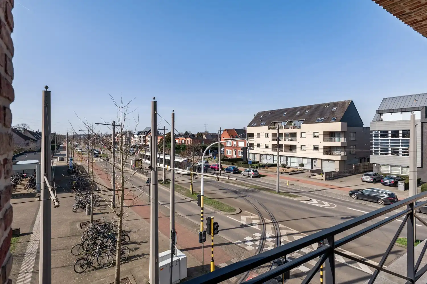 Mooi 2-slpk appartement in de stijlvolle residentie 't Eyserhof te Wijnegem. foto 7