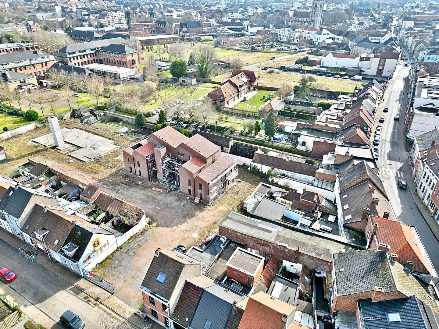 ()=>{if(producerUpdateValueVersion(node),producerAccessed(node),node.value===ERRORED)throw node.error;return node.value} Libbrechtstraat 19/D1.08 - 9600 Ronse