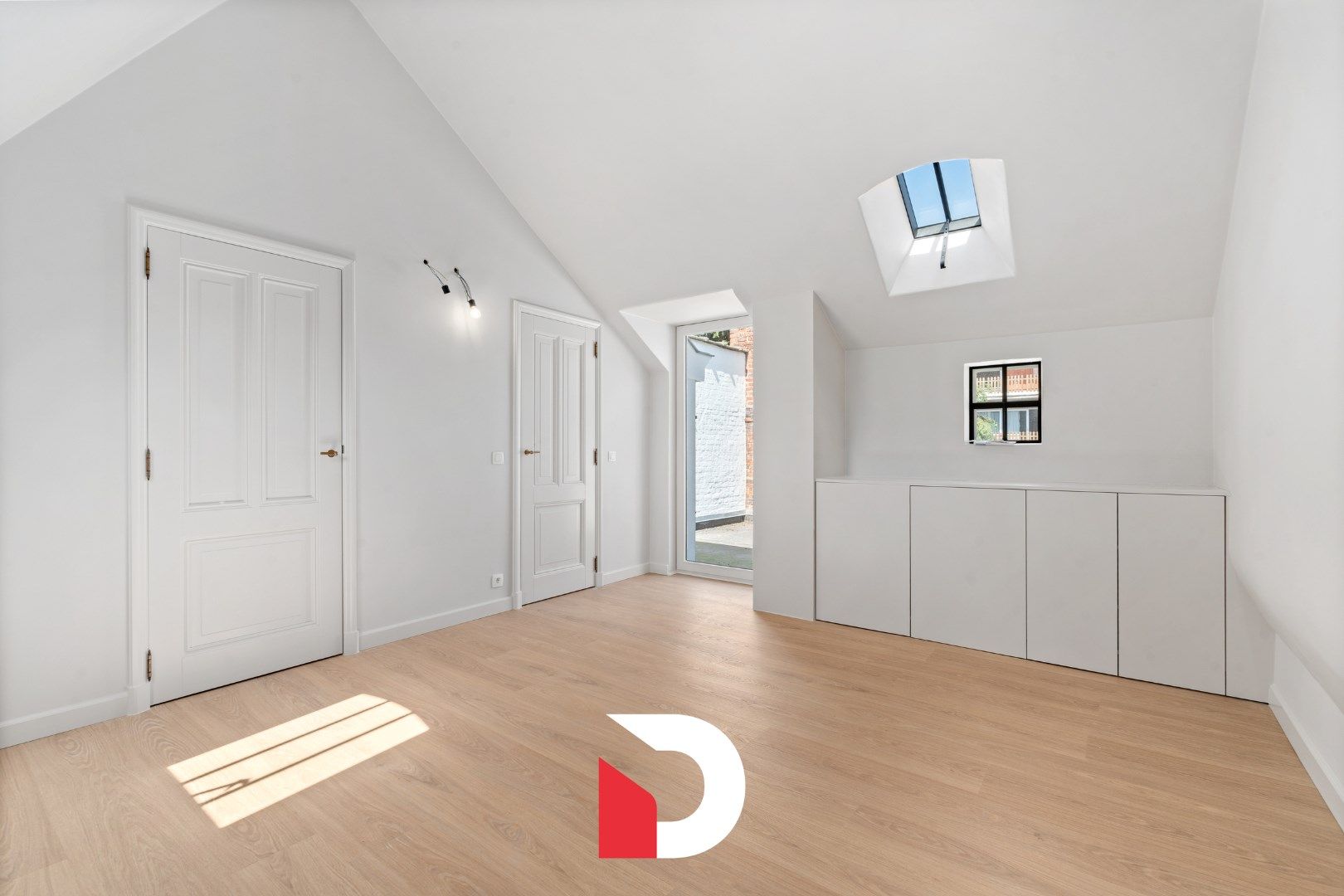 Luxueus gerenoveerde stadswoning in centrum Brugge foto 17