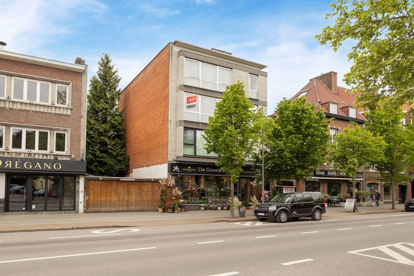 Hoofdfoto van de publicatie: Dit is een topper! Ruim en licht appartement in hartje Brasschaat