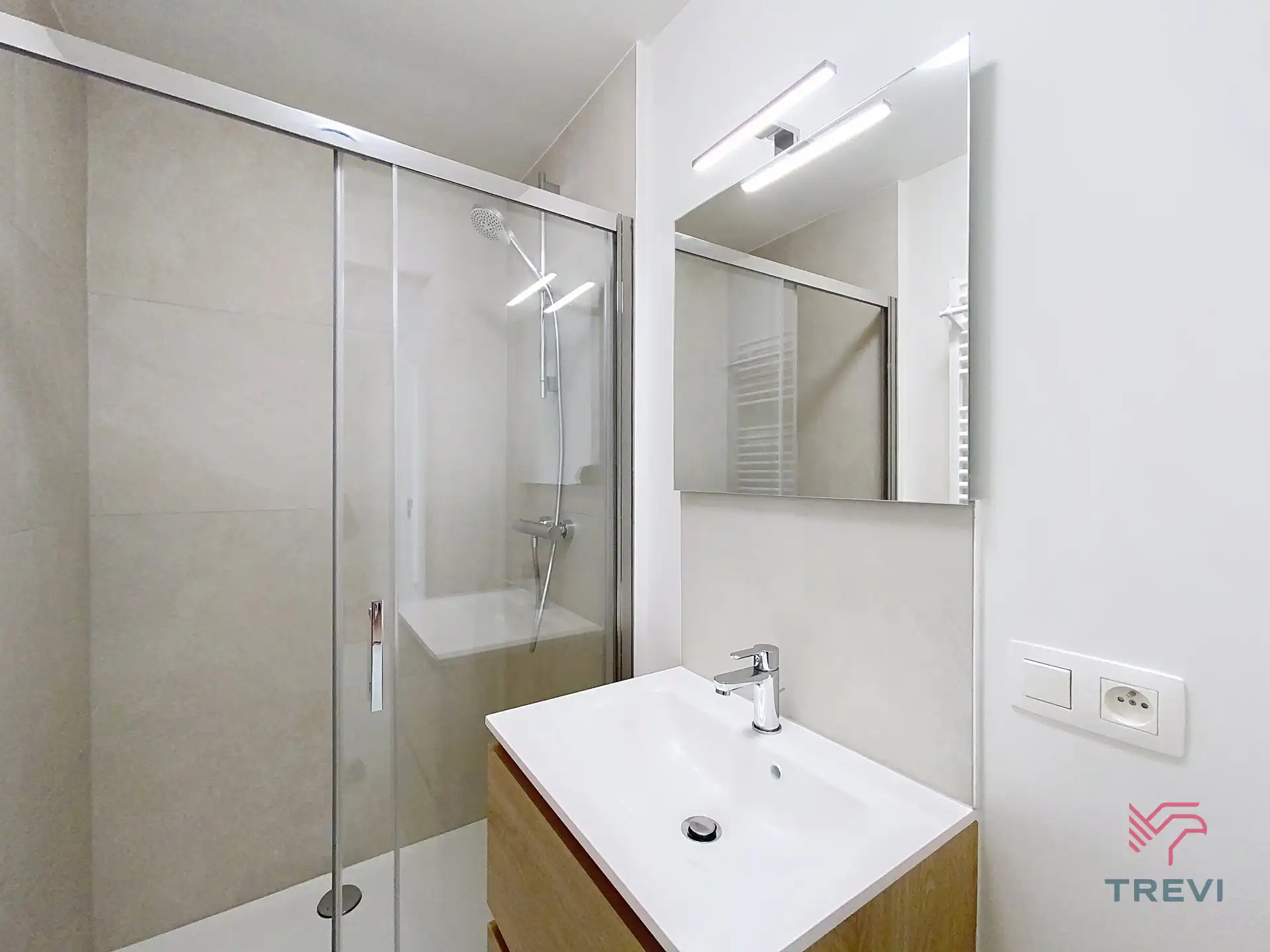 Nieuw huis met 3 slaapkamers en exterieur foto 10