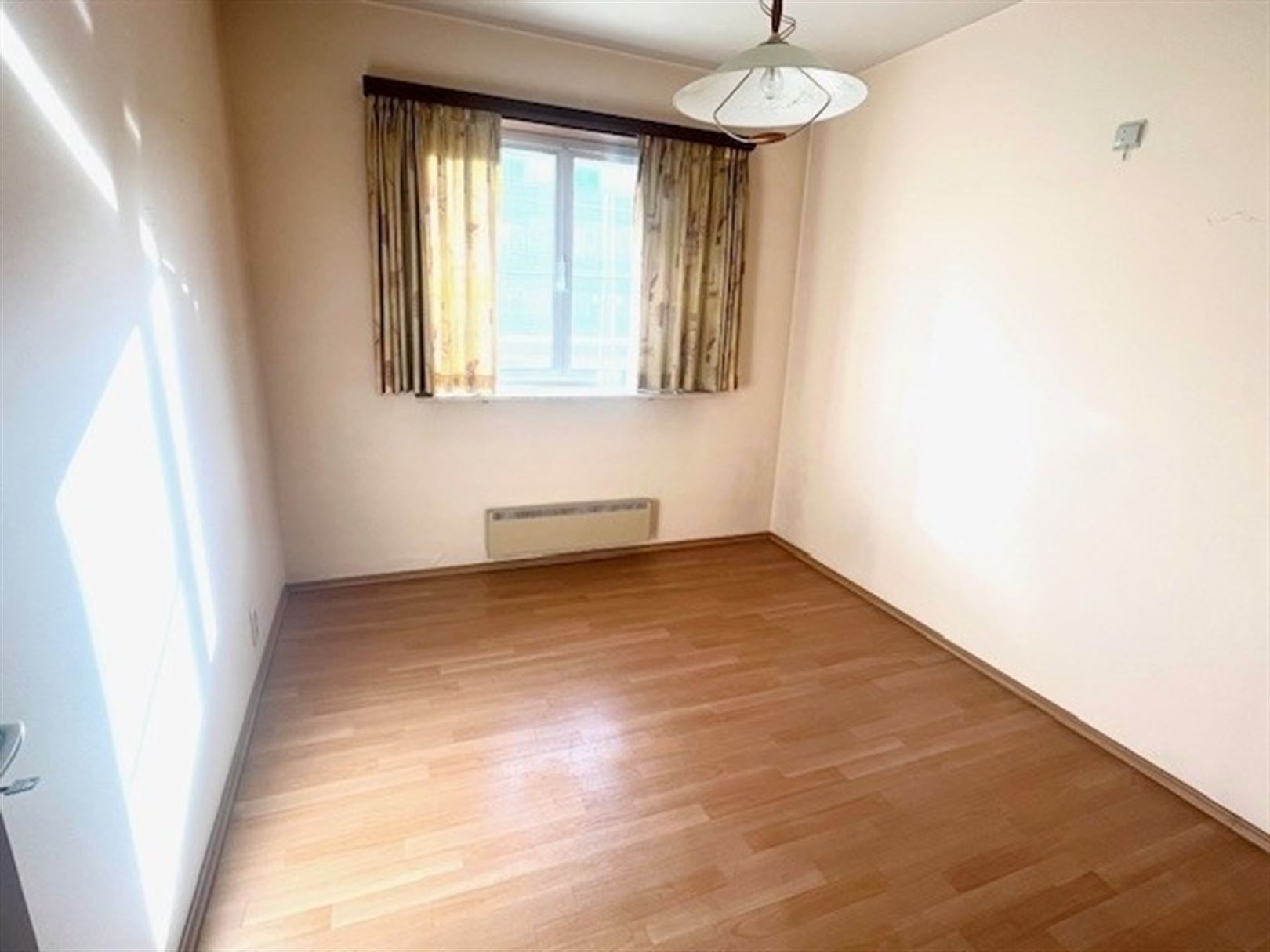 Centraal gelegen appartement met 2 slaapkmrs en autostaanplaats foto 15