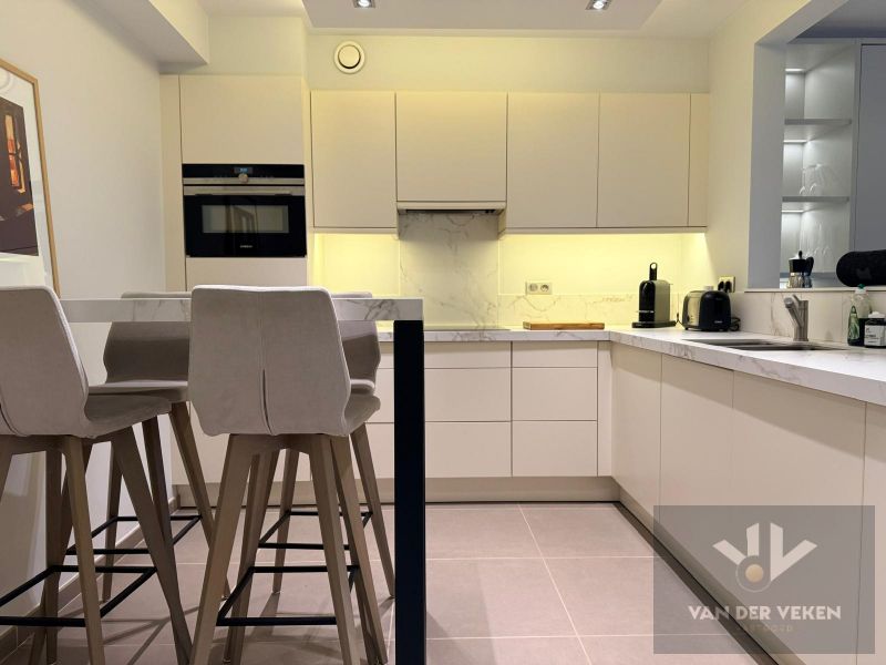 Gezellig gemeubeld 2 slaapkamer appartement foto 4