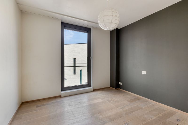 NABIJ HET SINT ANNAPLEIN, ENERGIEZUINIG APPARTEMENT MET TERRAS EN OVERDEKTE AUTOSTAANPLAATS foto 12