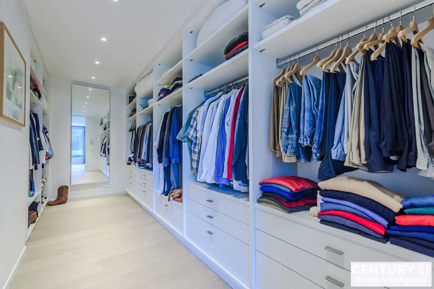 Exclusieve onderhouden architectenvilla in villawijk De Lint foto 29