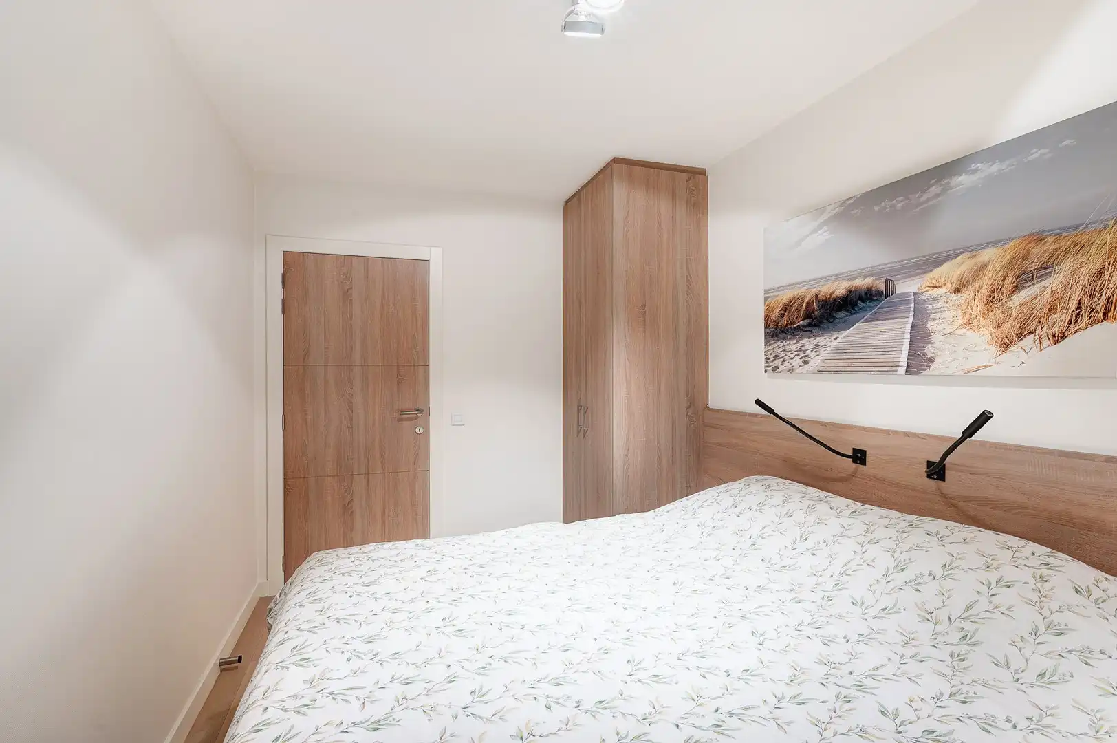 Lichtrijk appartement van 100 m² met terras, gelegen in de Koningslaan. foto 12