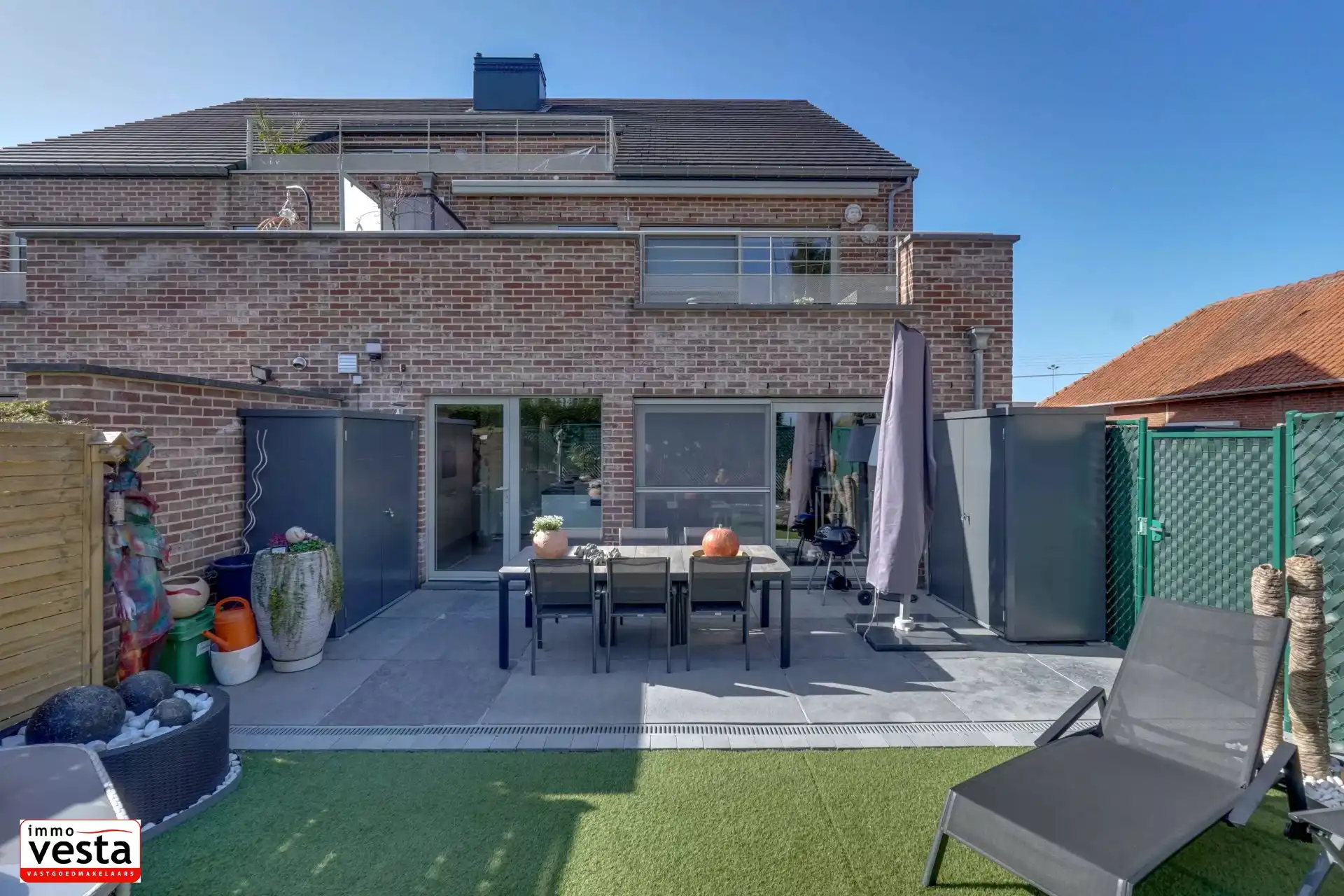 Luxueus gelijkvloers appartement met tuin foto 14