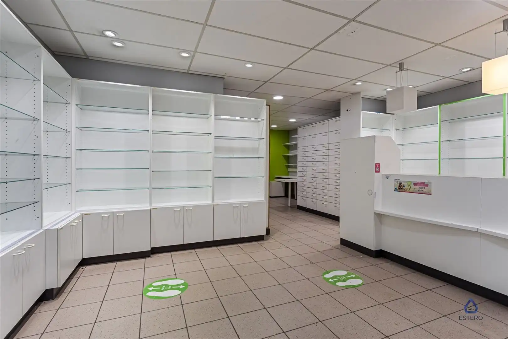 Ruime handelswoning met 3 slaapkamers foto 4