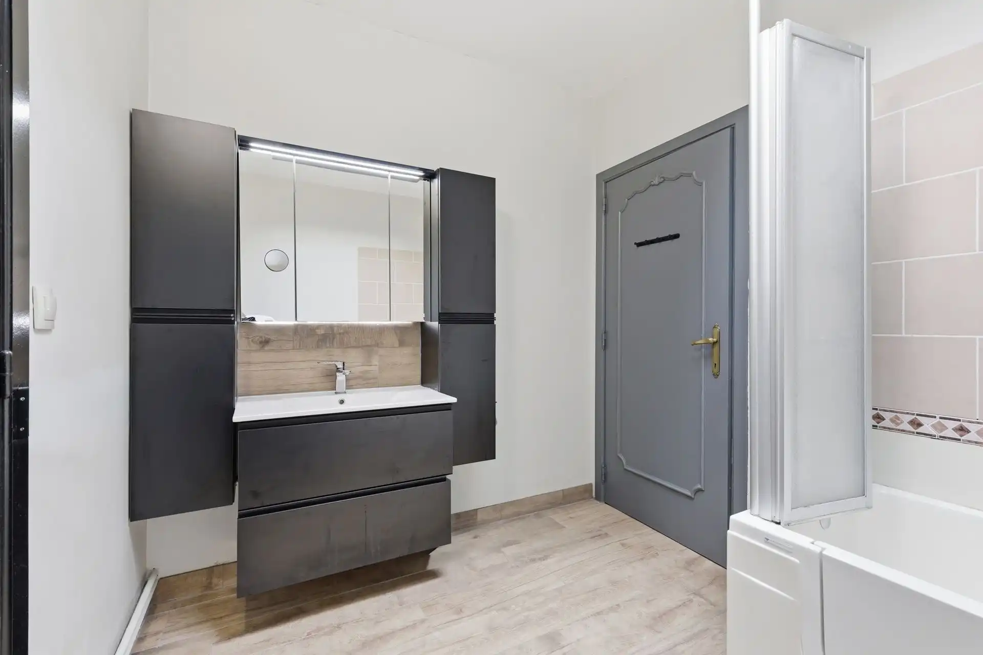 CENTRALE LIGGING / BETAALBAAR  foto 20