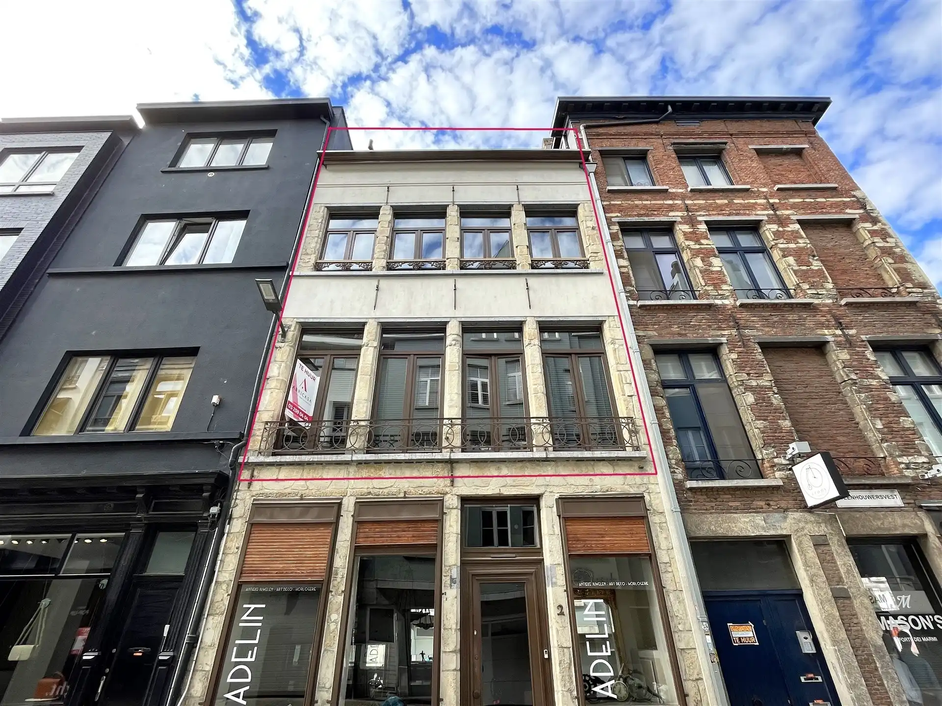 Triplex app met 2 slaapkamers en terras!  foto 10