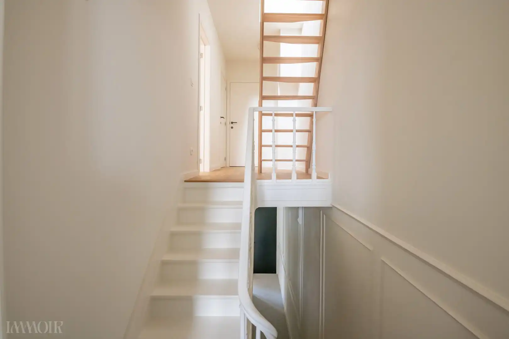 Unieke, volledig gerenoveerde woning met zwembad te Herentals foto 20