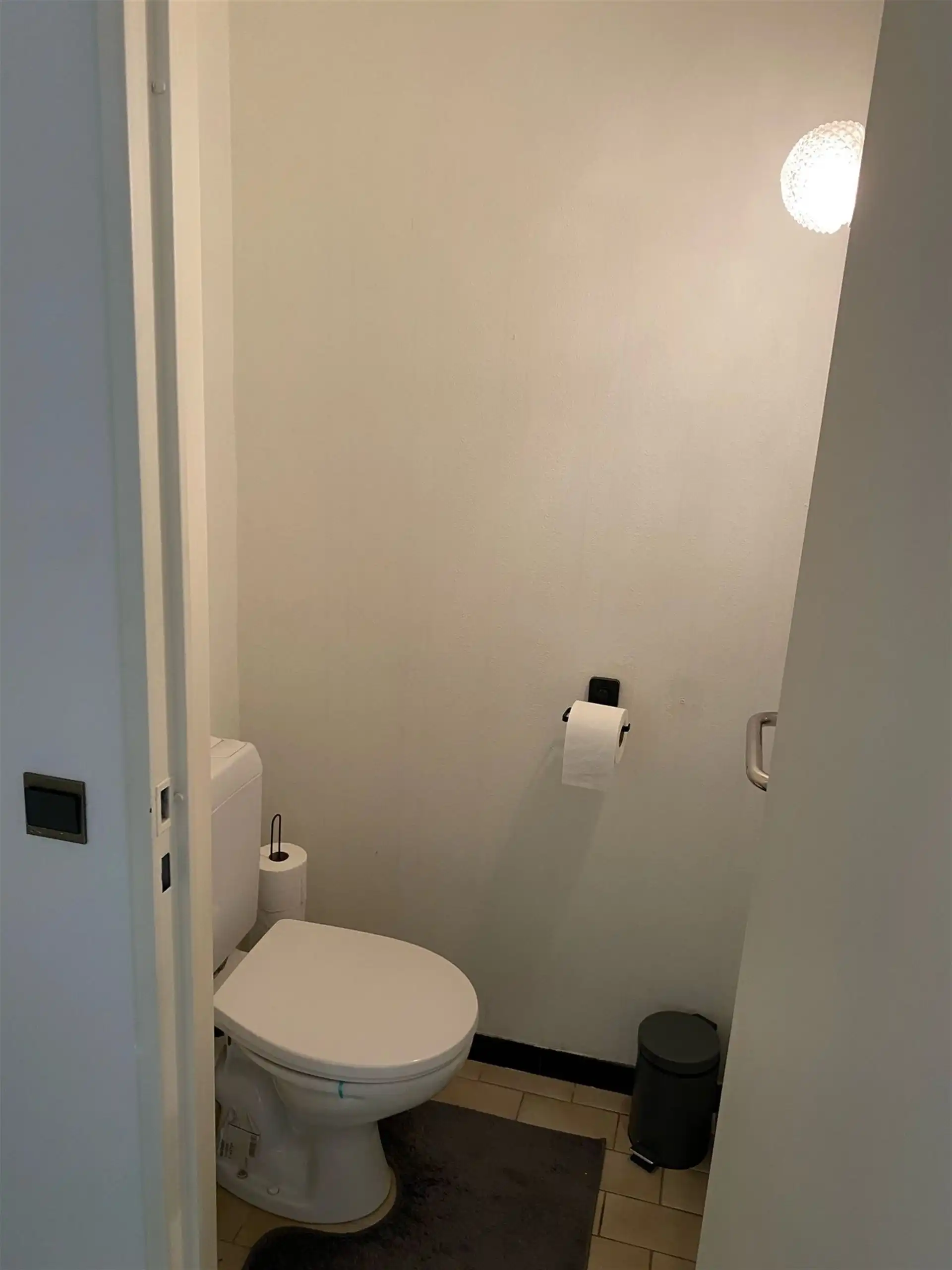 rustig gelegen 2 slpk-appartement met terras en garage foto 4