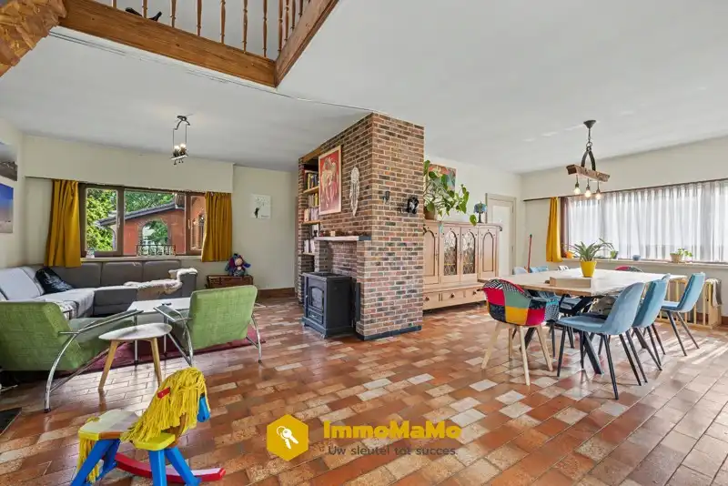 VERKOCHT - VILLA MET 4 SLAAPKAMERS EN TUIN&WEIDE (3314m²) EN 3 PAARDENSTALLEN foto 9