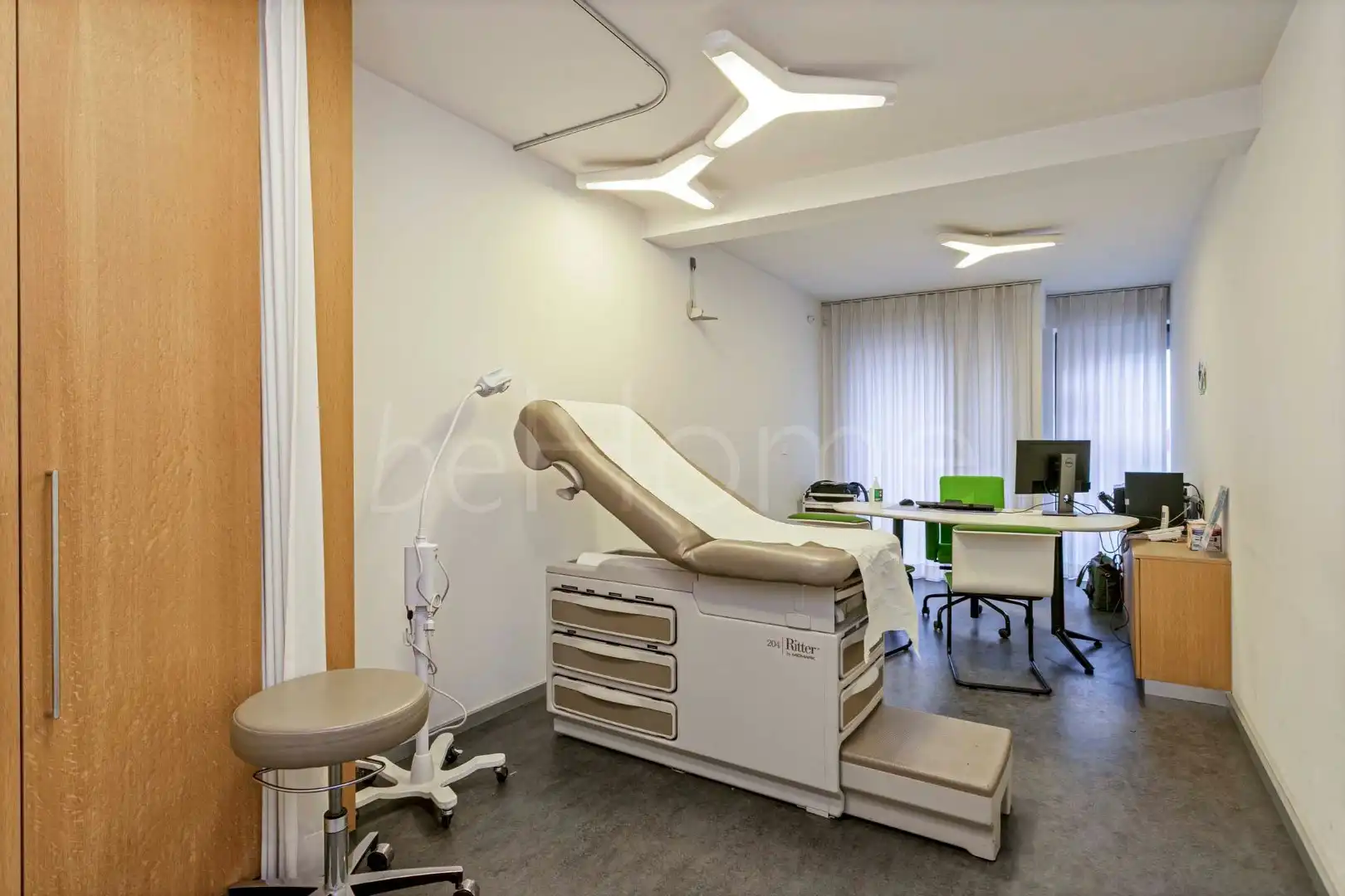 Exclusieve praktijkruimte met drie consultatieruimtes in het centrum van Merchtem foto 11