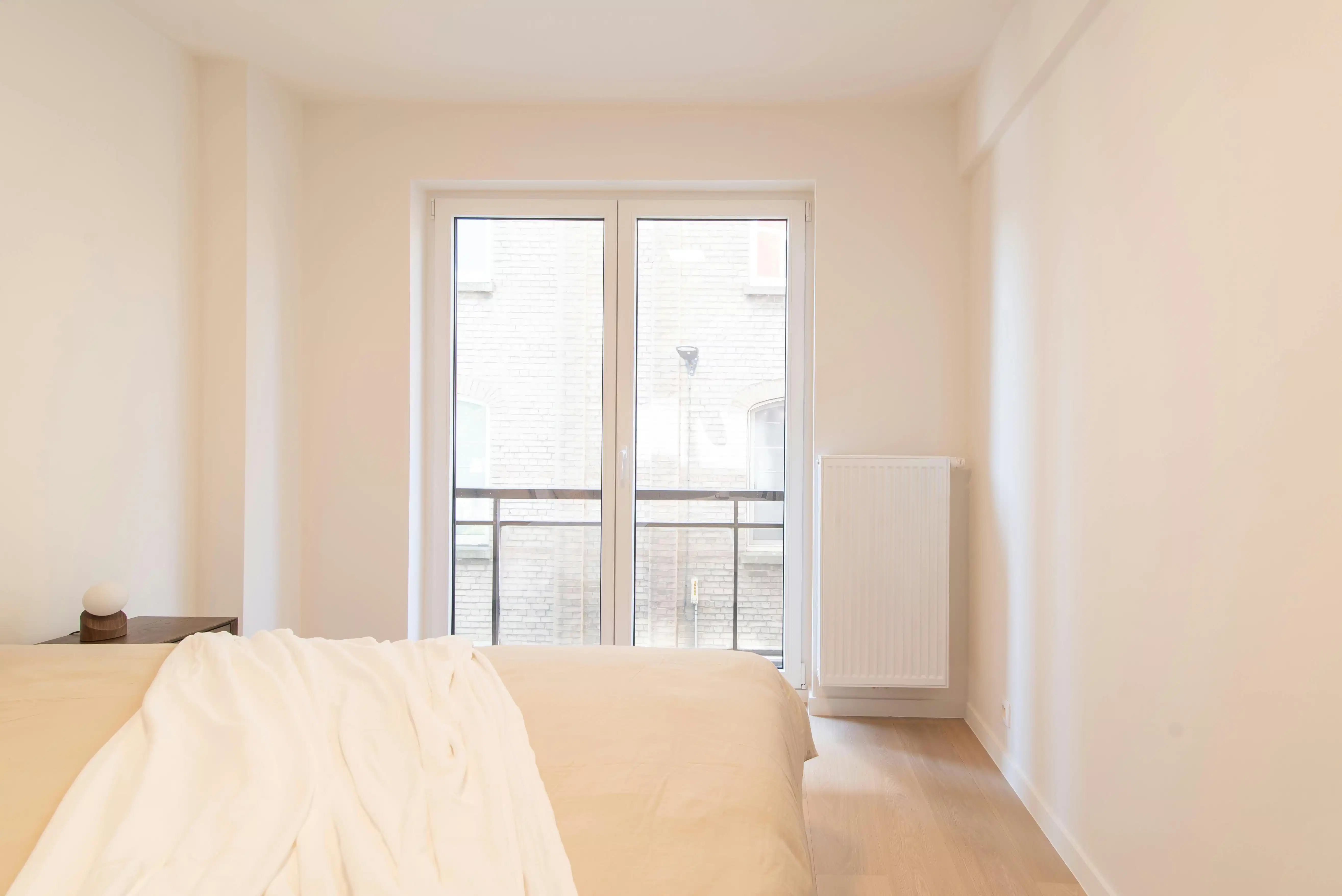 Schitterend gerenoveerd appartement met een prachtig open zicht foto 15