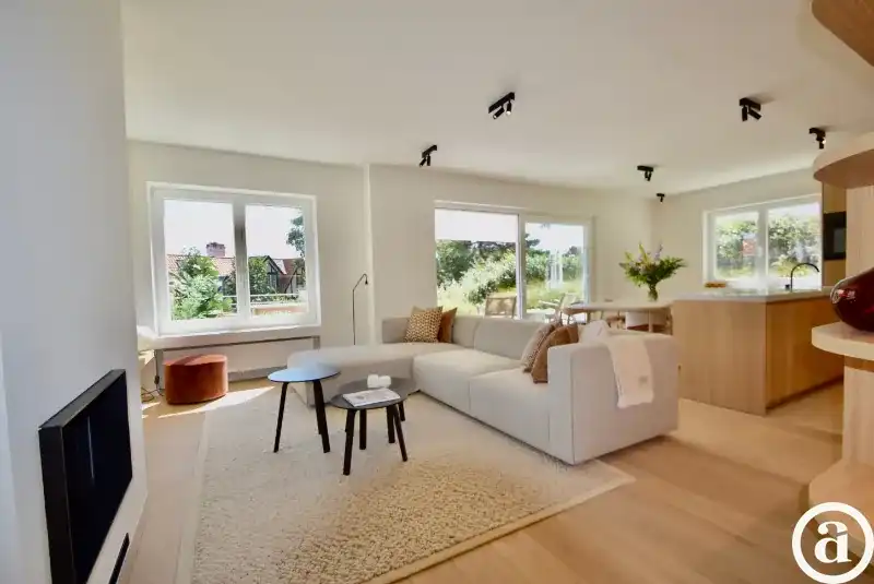 Subliem tuinappartement met zonneterras van 72m²  in een karaktervolle villaresidentie.  foto 5