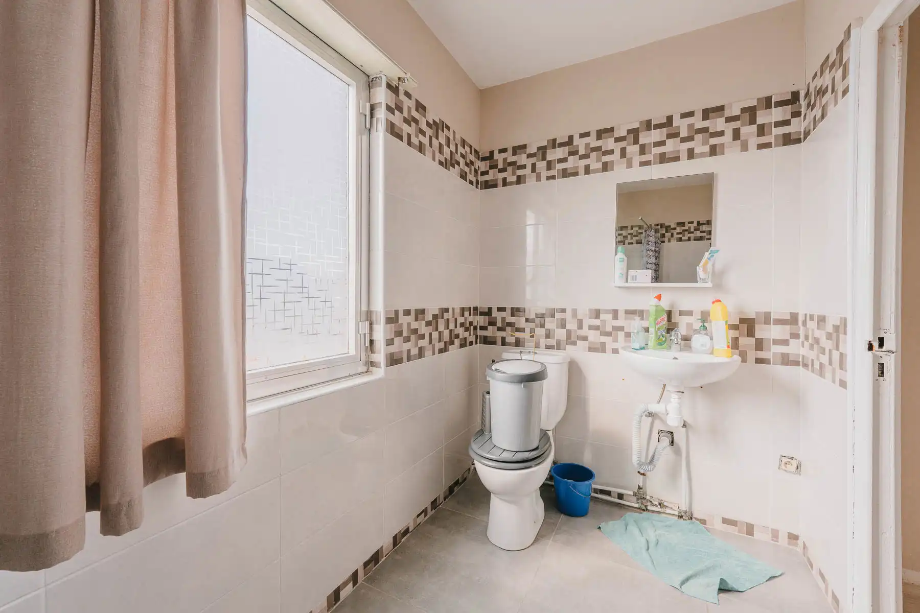 Karaktervol renovatieproject met garage te Mechelen foto 27