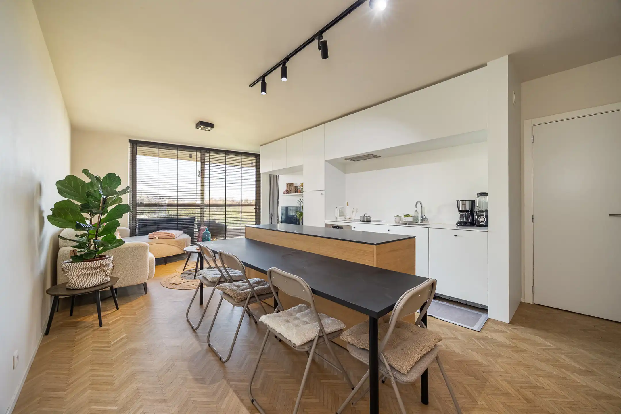 ANTWERPEN ZUID - Wonen met uitzicht op het park  foto 3