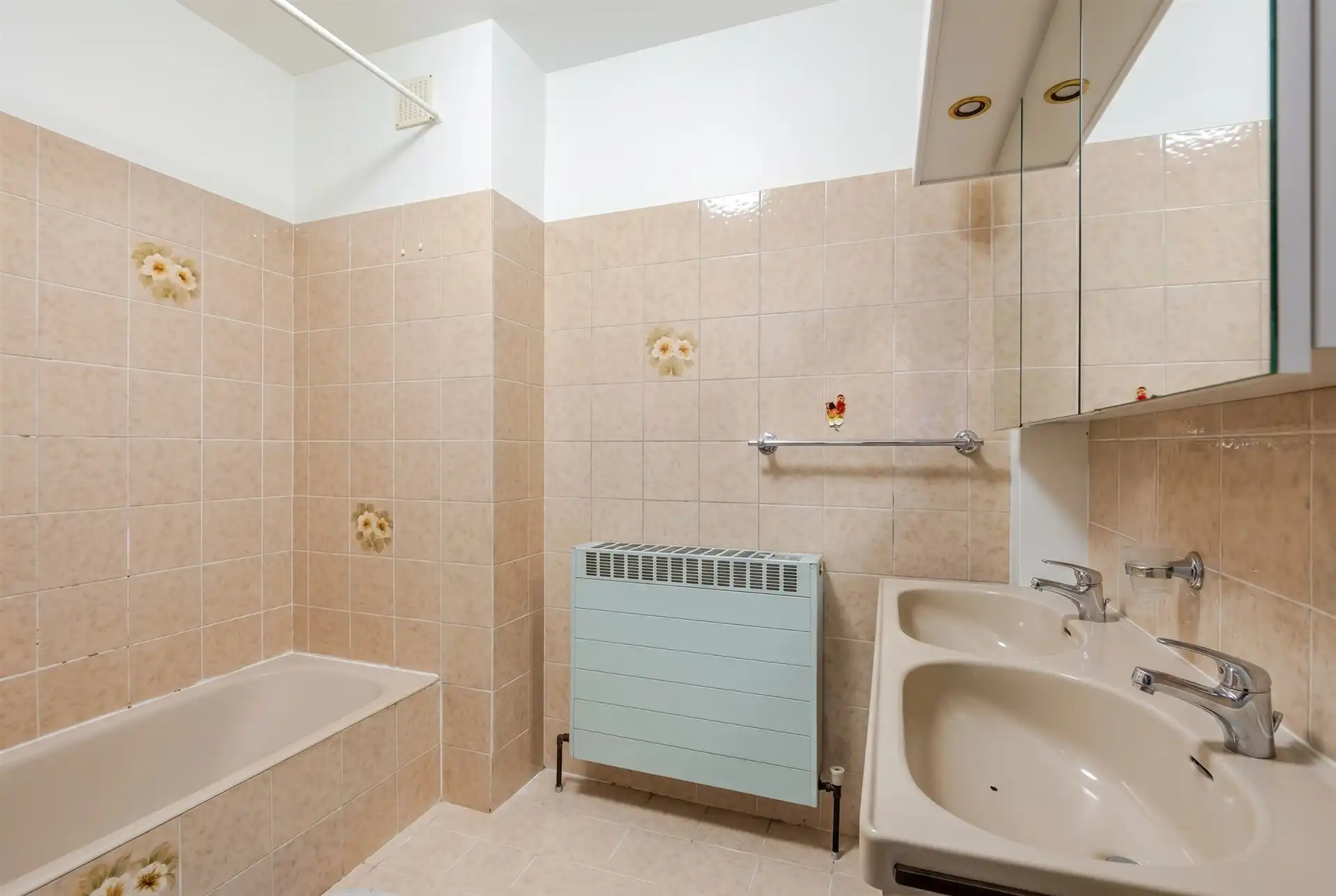 Lichtrijk hoekappartement met 2 slaapkamers in Sint-Niklaas foto 7