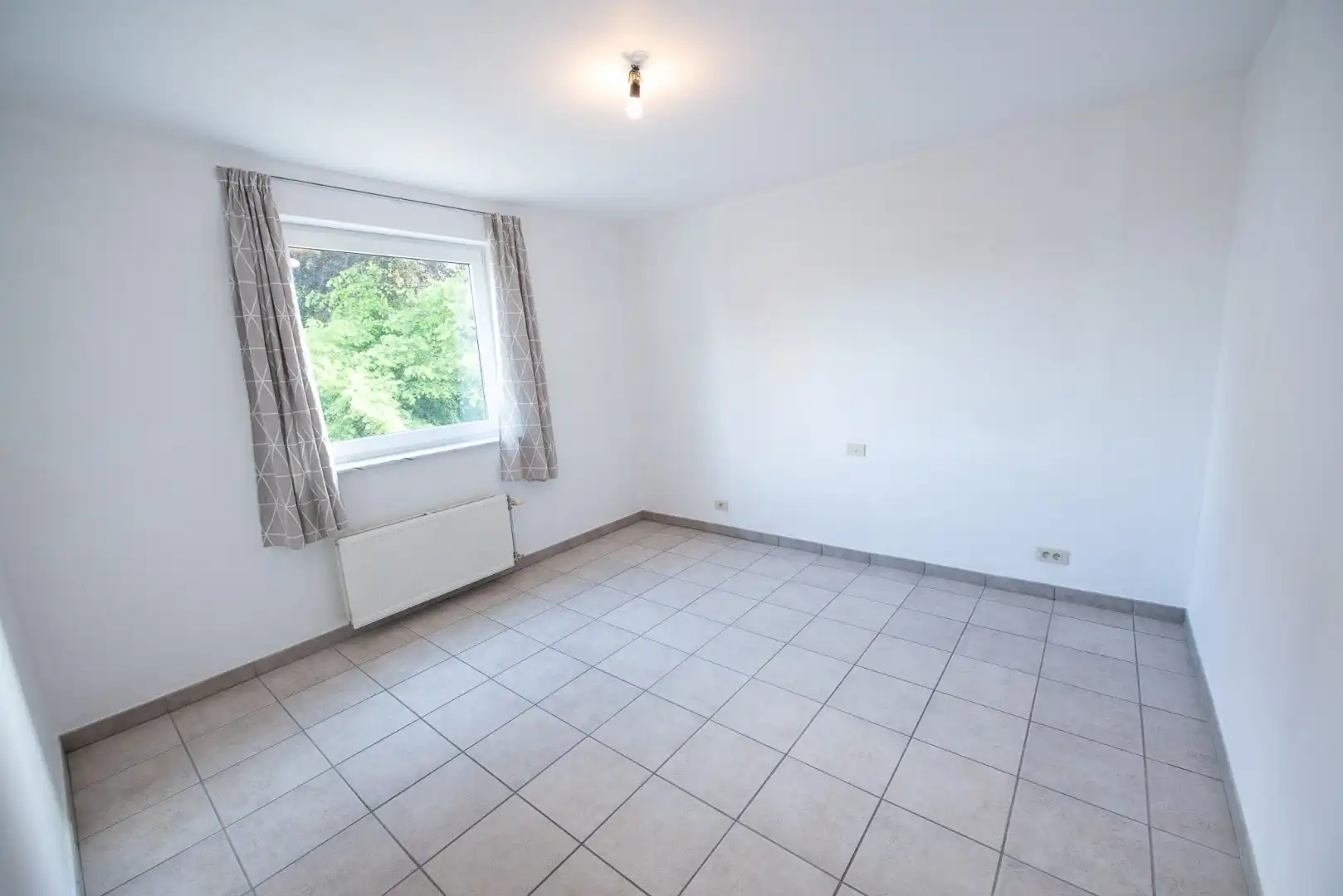 Instapklaar appartement met één slaapkamer in centrum Olsene  foto 6