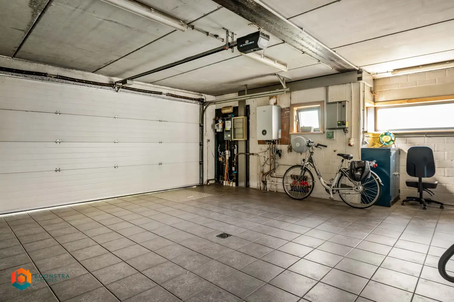 Zeer ruime energiezuinige villa in doodlopende straat met 4 spkrs op 1836 m² foto 25