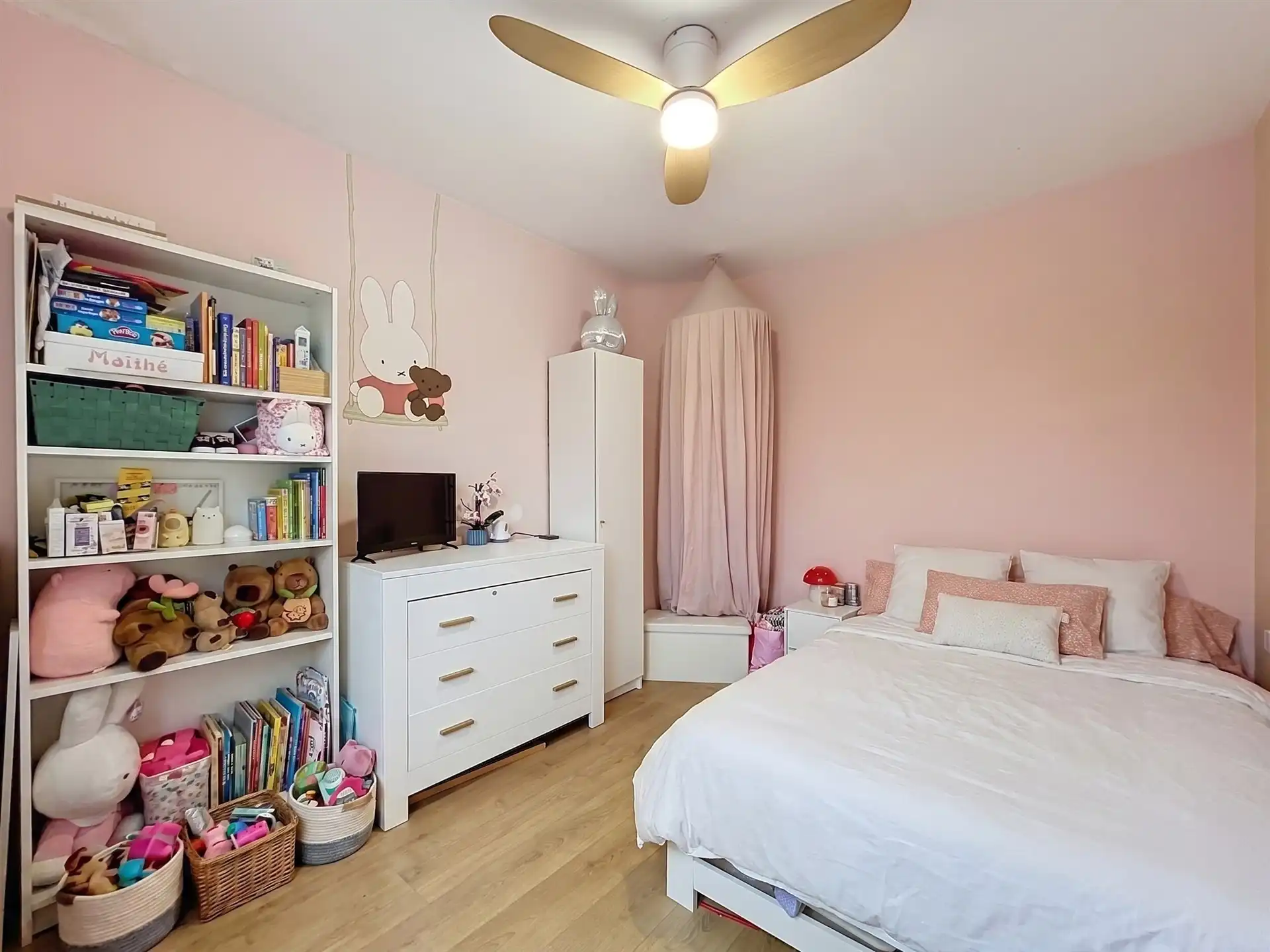 Instapklare gezinswoning met 3 slaapkamers! foto 16