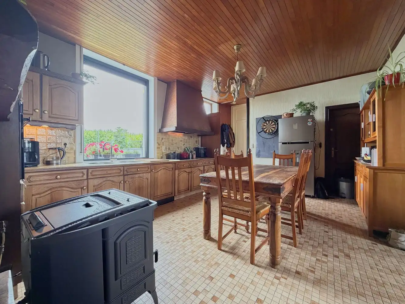 Unieke gezinswoning  op 1608m² met landelijk verzicht foto 8